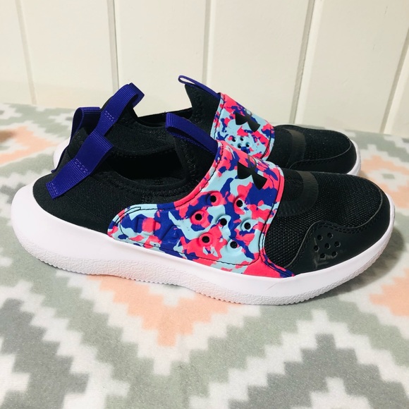 NWT UNDER ARMOUR BIG KIDS GGS RUNPLAY CAMO - BLACK CAMO - Picture 10 of 14